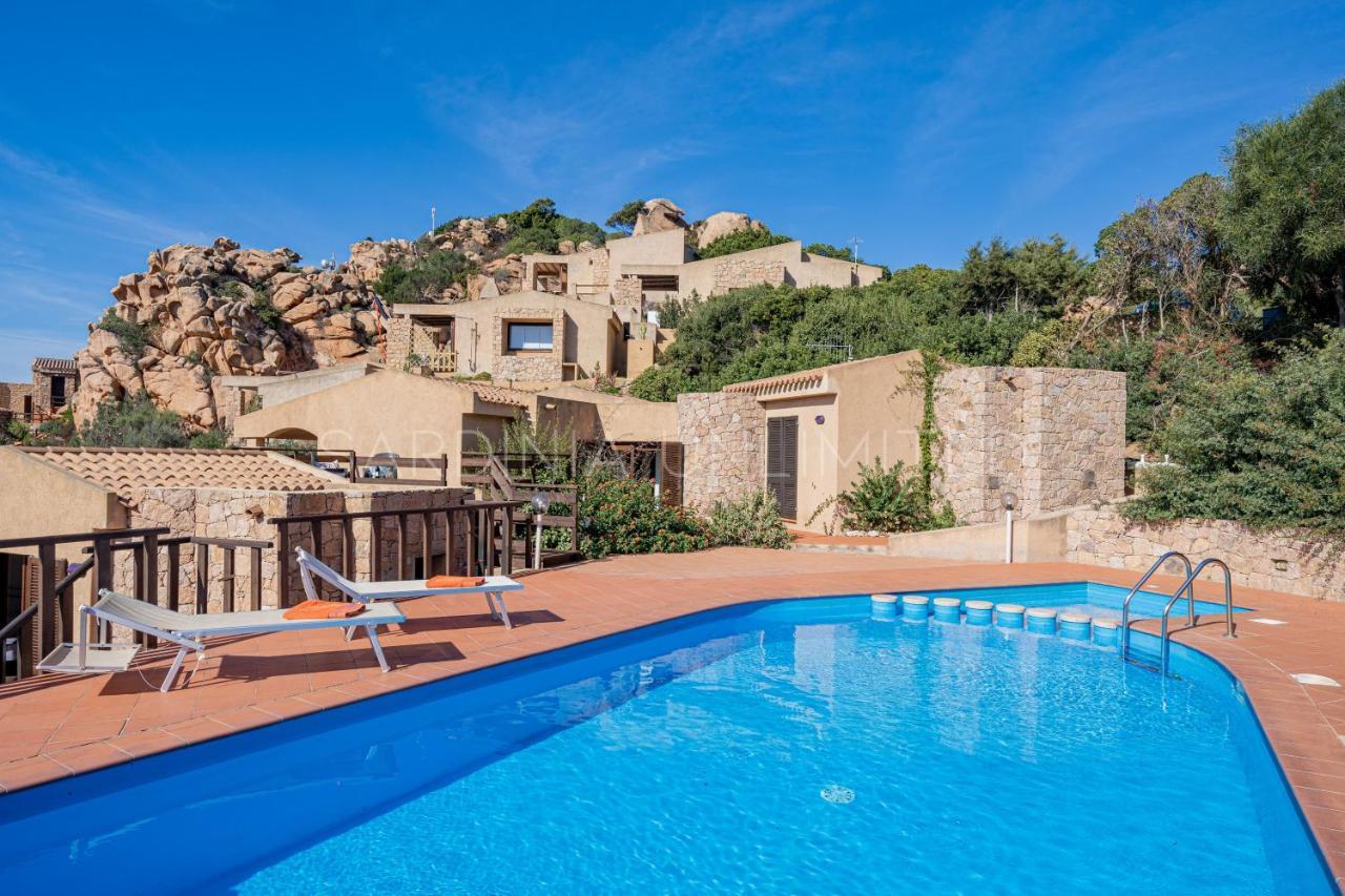 Violetta Britton Villa Costa Paradiso Exterior photo